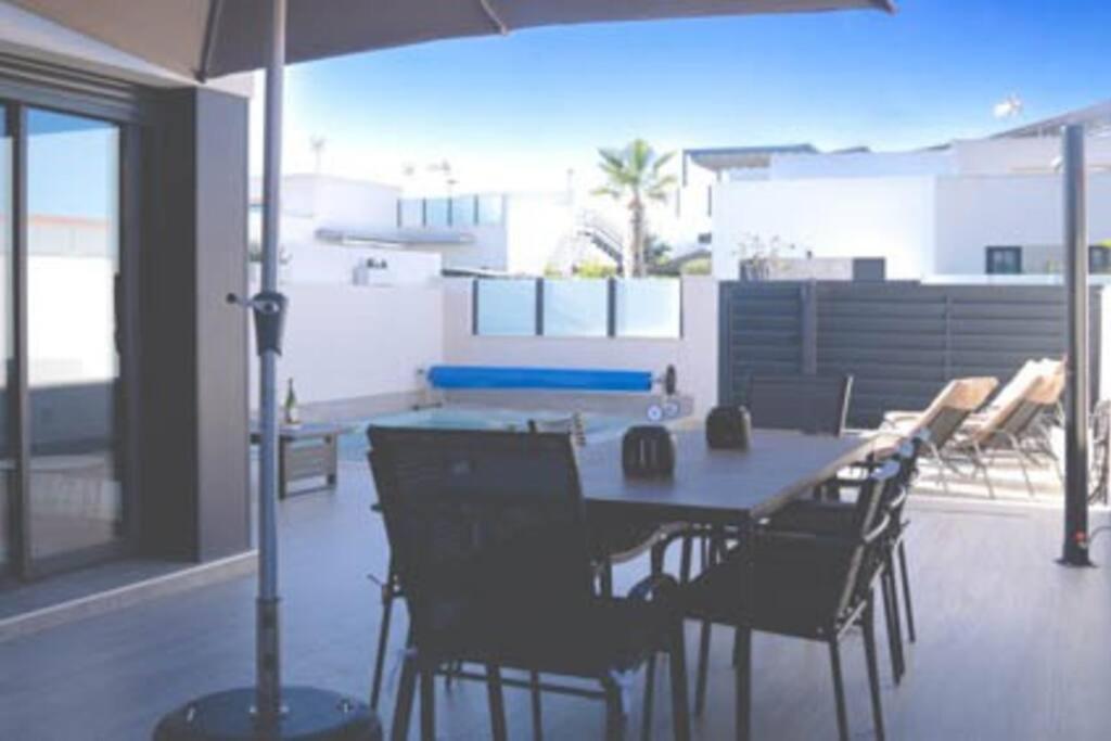 Villa Casa Maria Aan De Costa Blanca Met Prive Zwembad Daya Nueva Exterior foto